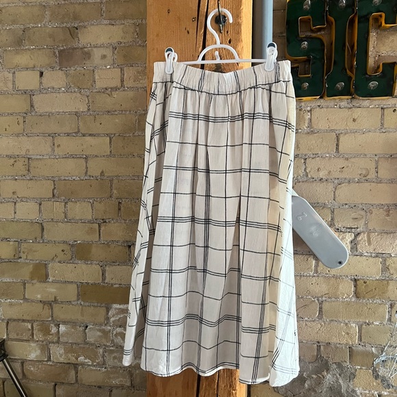 A New Day Windowpane SET with Top & Smocked Waist Mid-Rise A-Line Skirt - Picture 5 of 7